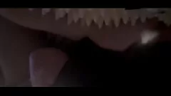 play MILF matură strângând fundul soțului ei cu un vibrator cu curele, în timp ce îi dă o explozie anală profundă