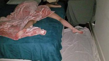 play Follando con una jovencita del campo esteste follada mientras duerme