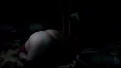 Sugându -și fundul sexy înainte de doggystyle în întuneric