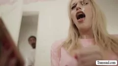 play سرج شيمالي الثلاثي: Ana Foxxx ، Draven Navarro & Izzy Wilde
